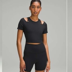 Lululemon Shoulder Cut-Out Yoga T-Shirt EUC